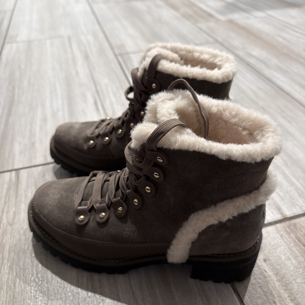 Tory Burch Cooper Shearling Suede Boots Women’s 7M
